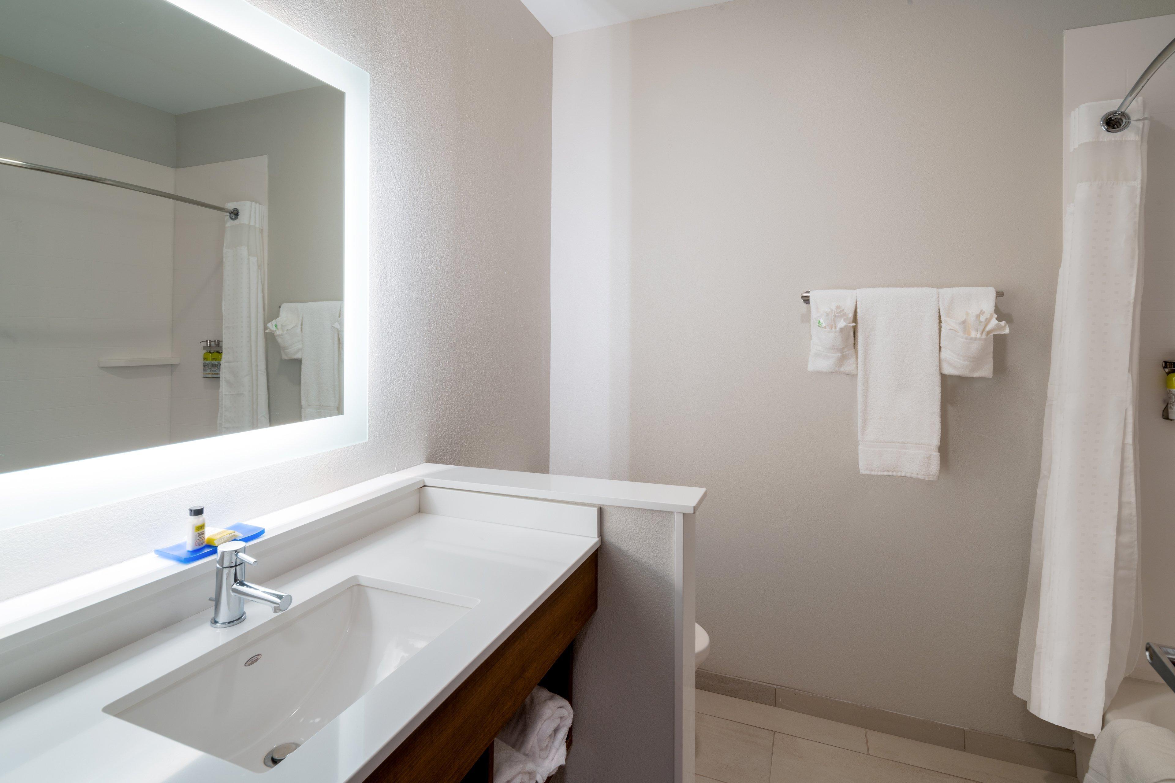 Holiday Inn Express & Suites - St Peters By Ihg Saint Peters Exteriör bild
